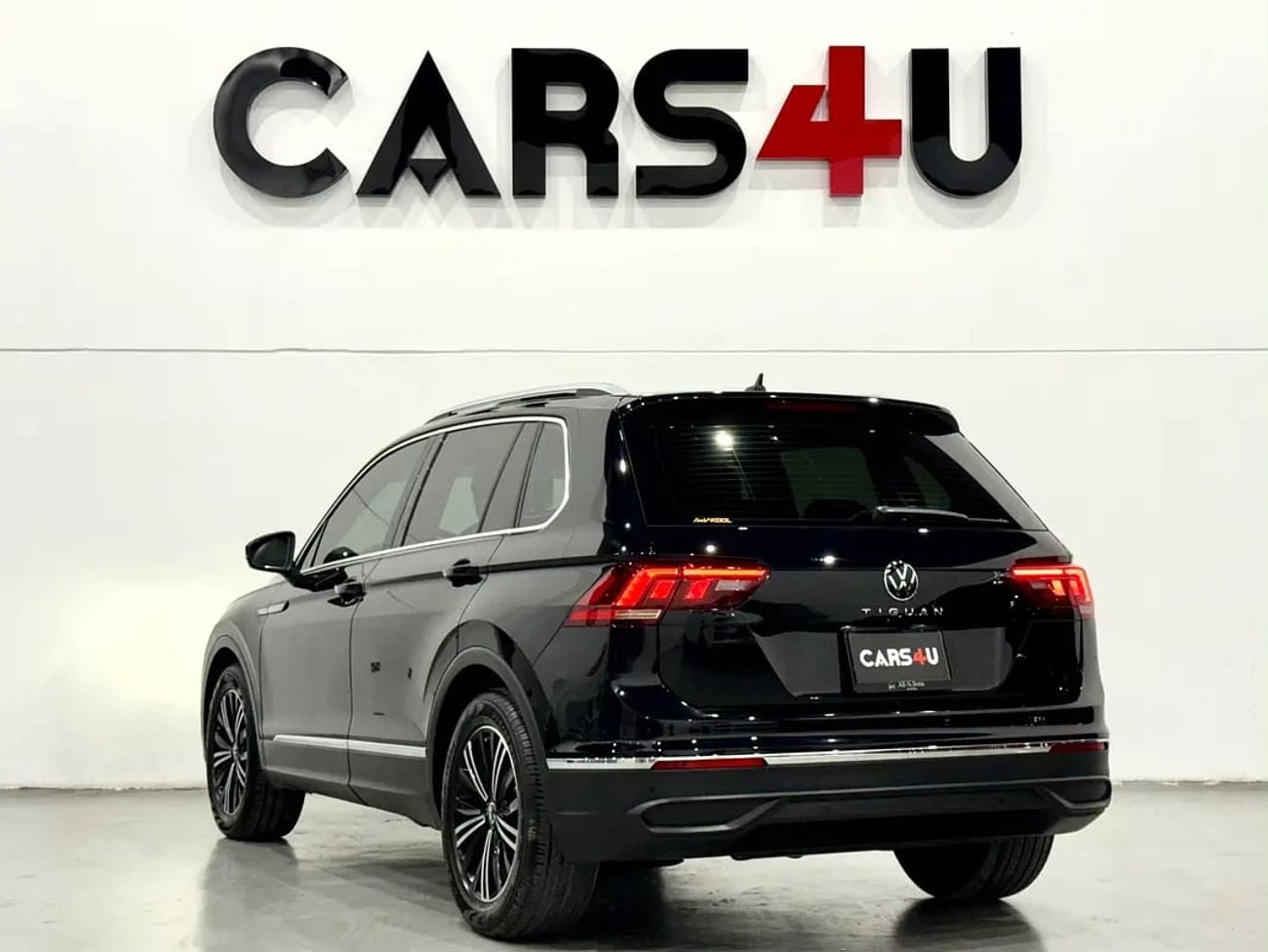 Volkswagen Tiguan LIFE PLUS GCC / Official Dealer Warranty and Service Package