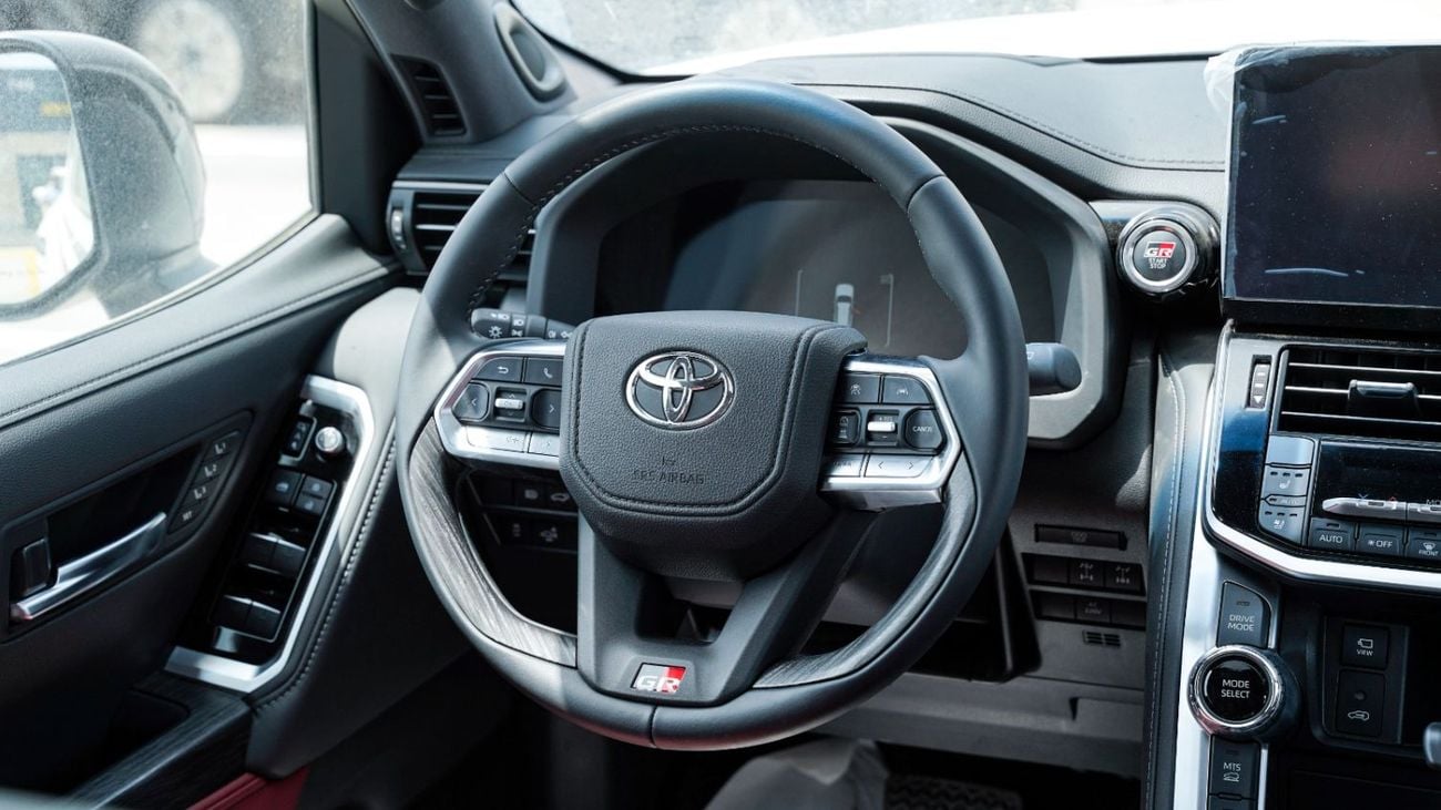 Toyota Land Cruiser GR SPORT