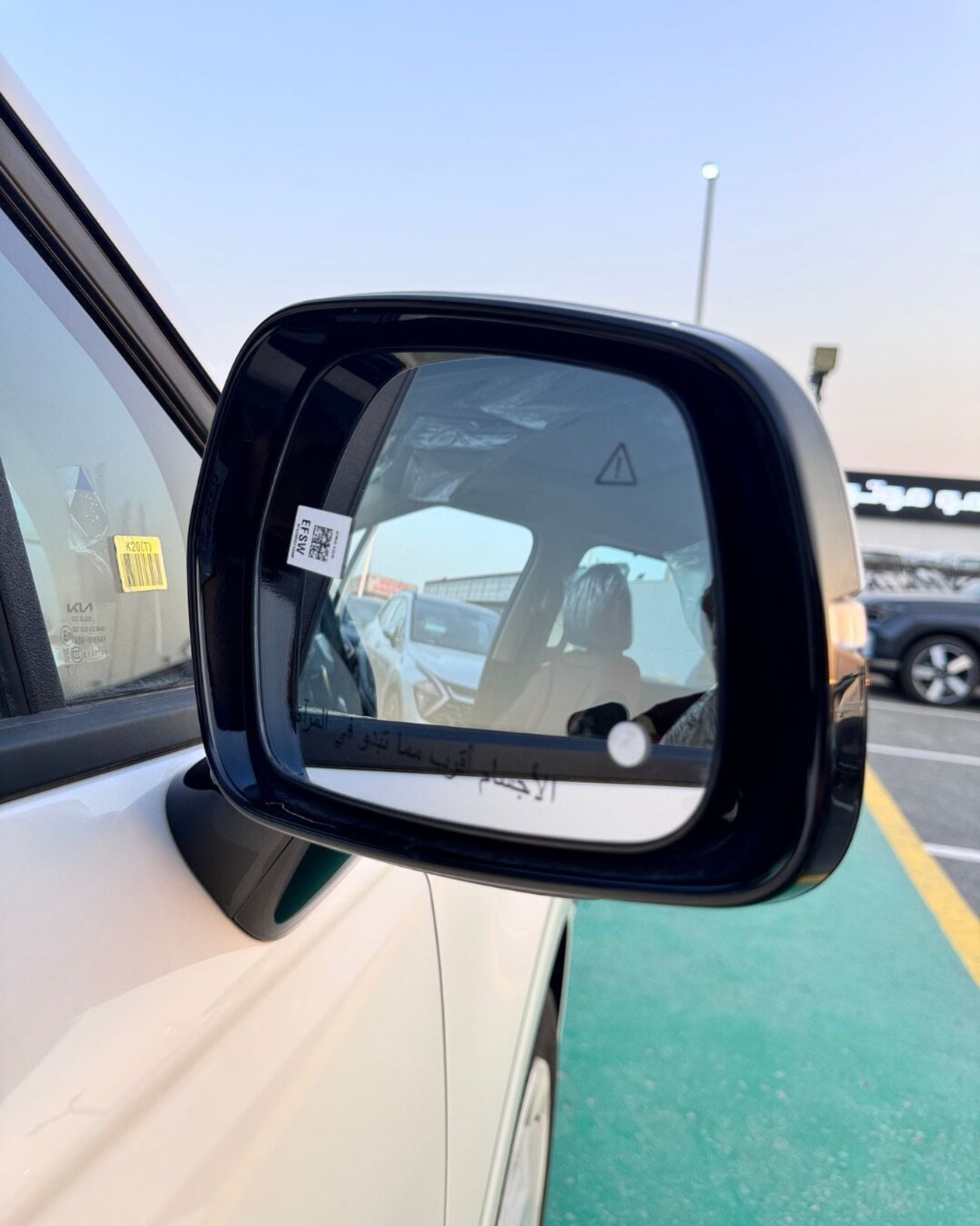 Kia Carnival KIA CARNIVAL 3.5L PETROL - GCC Specs 2027 MODEL - ( 2026 production date)