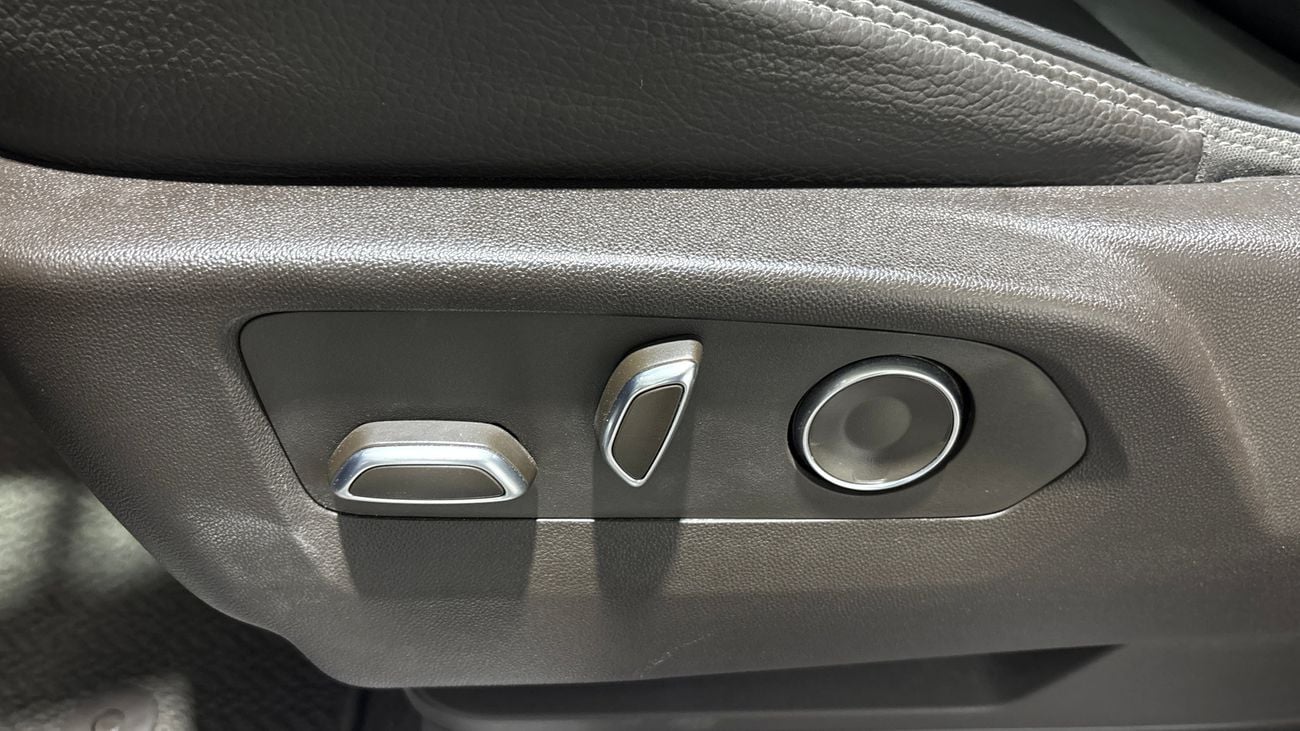 جي أم سي يوكون DENALI كارس24 هي سوق ضخم للسيارات المستعملة موثوق ومضمون ٪كارس24 هي سوق ضخم للسيارات المستعملة موثوق ومضمون