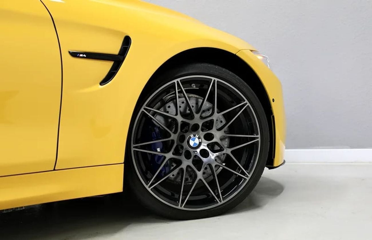 بي أم دبليو M4 CS 425 Hp | Full Option | Under Warranty Till | Free Insurance + Registration | Ref#H56946