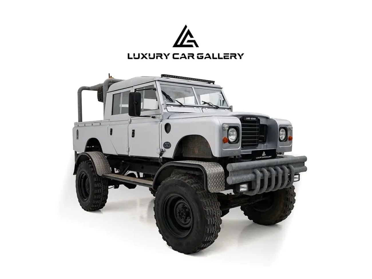 Land Rover Defender Worldwide 1/2 Worldwide | BIGFOOT MK-2 | Good condition.