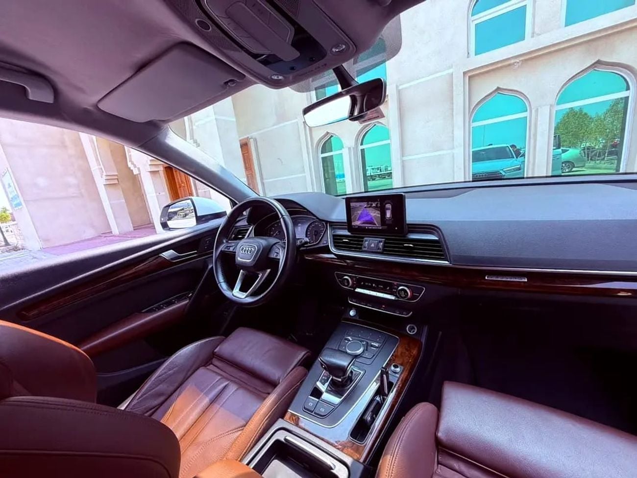 أودي Q5 45 TFSI اودي خليجي بحالة ممتازة 45 TFSI quattro GCC Specs