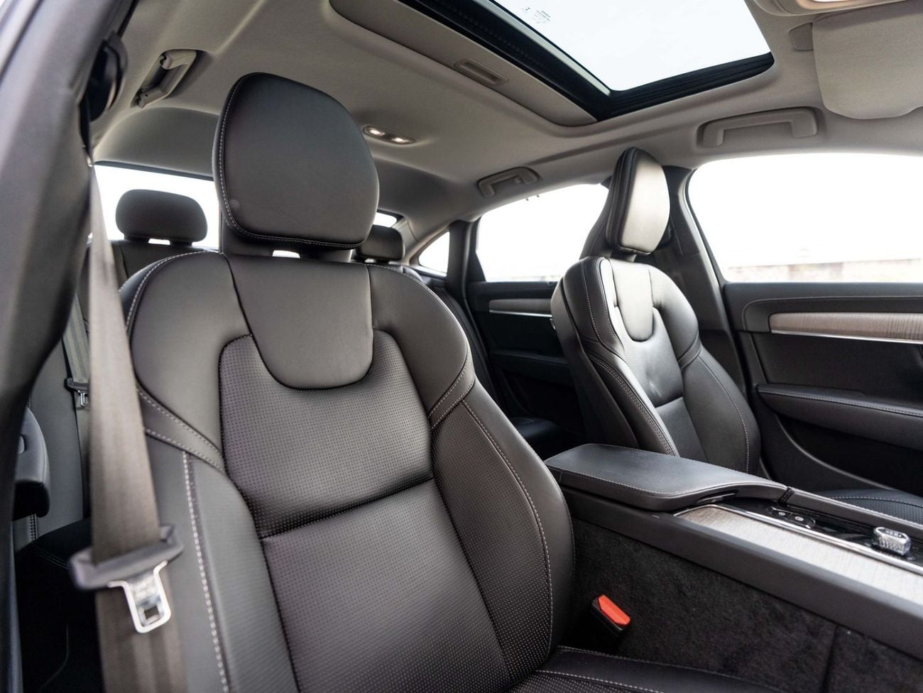 Volvo S90 B5 ULTIMATE BRIGHT 2024 Volvo S90 | Ultimate Bright AWD | GCC | WARRANTY