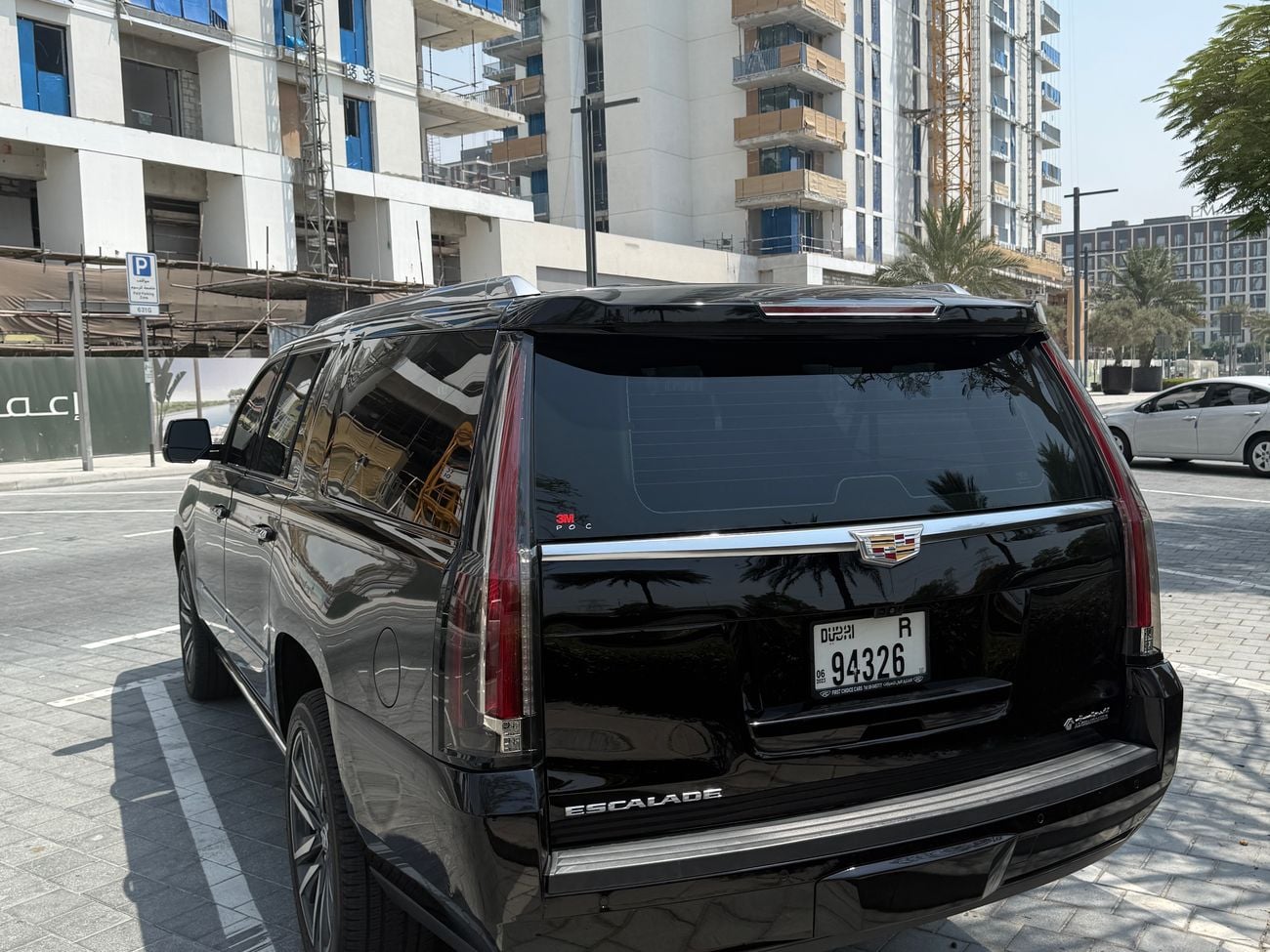 Cadillac Escalade ESV Platinum Luxury