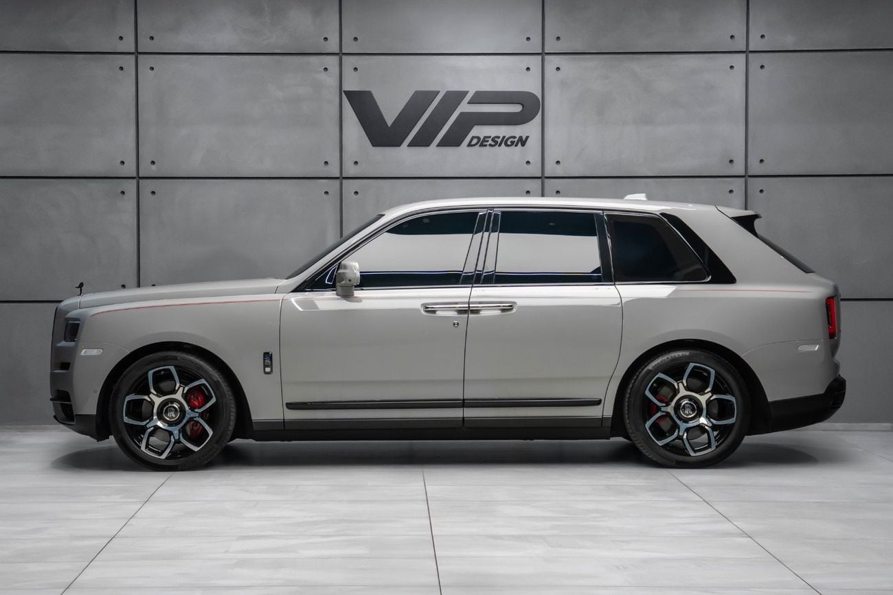 Rolls Royce Cullinan BLACK BADGE