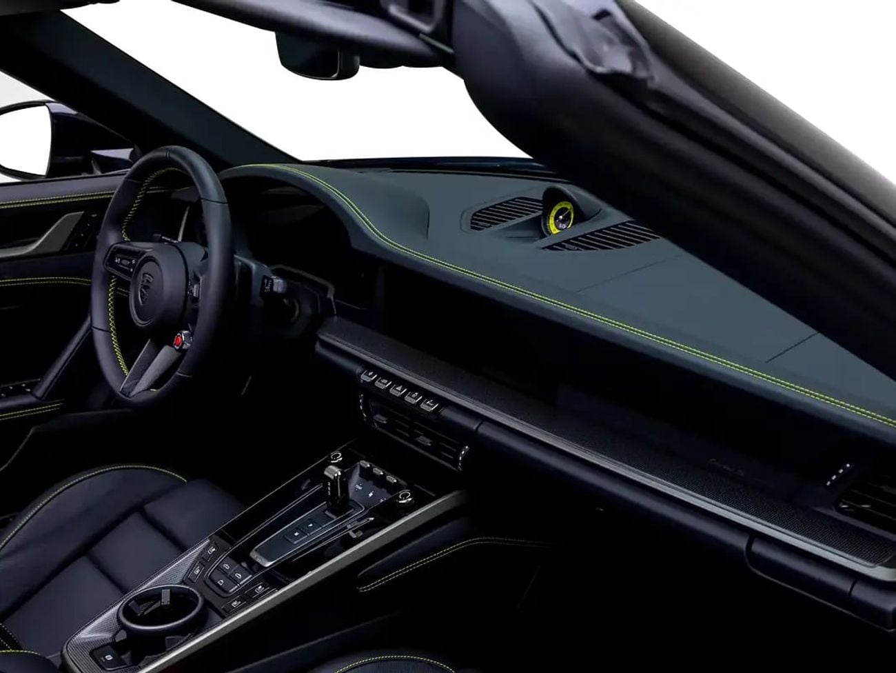Porsche 911 TURBO S Cabriolet | GCC Spec | Under Dealer Warranty - Performance Icon