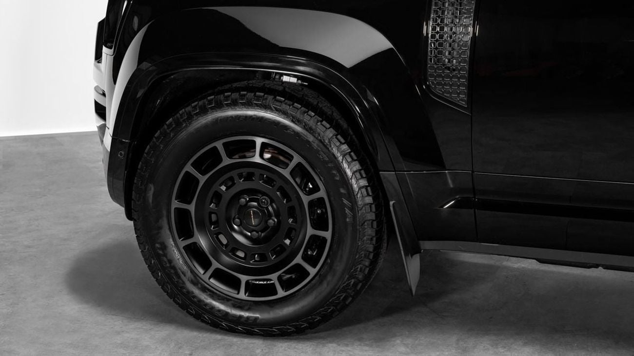 Land Rover Defender 110 OCTA P635 Black - 2026 - Canadian Specs