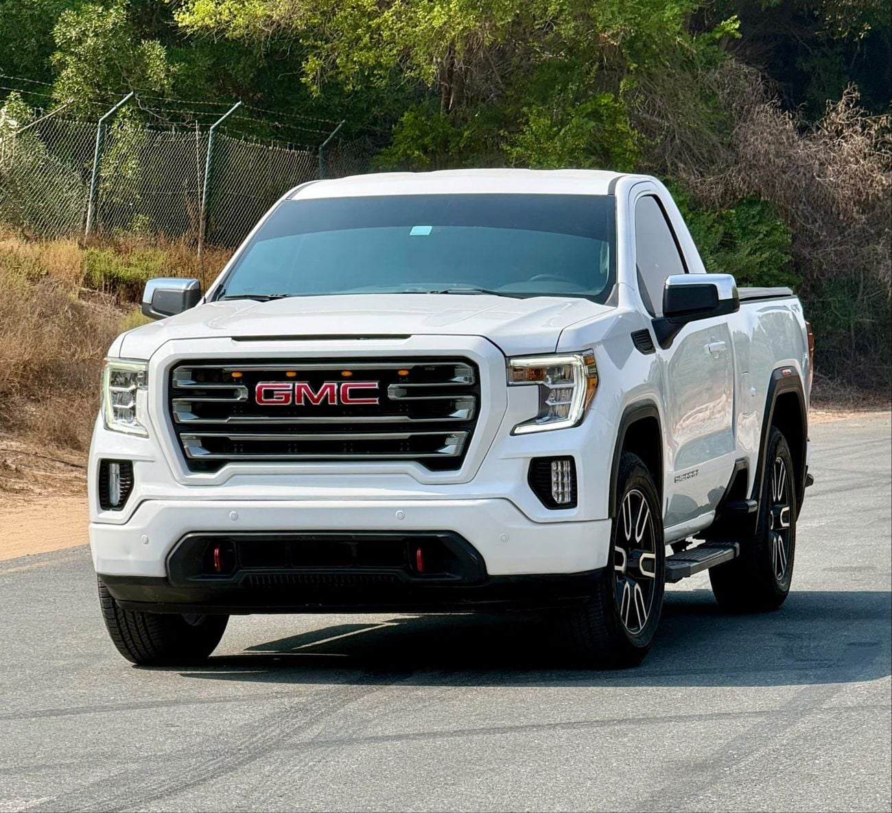 GMC Sierra 1500 REG/CAB AT4