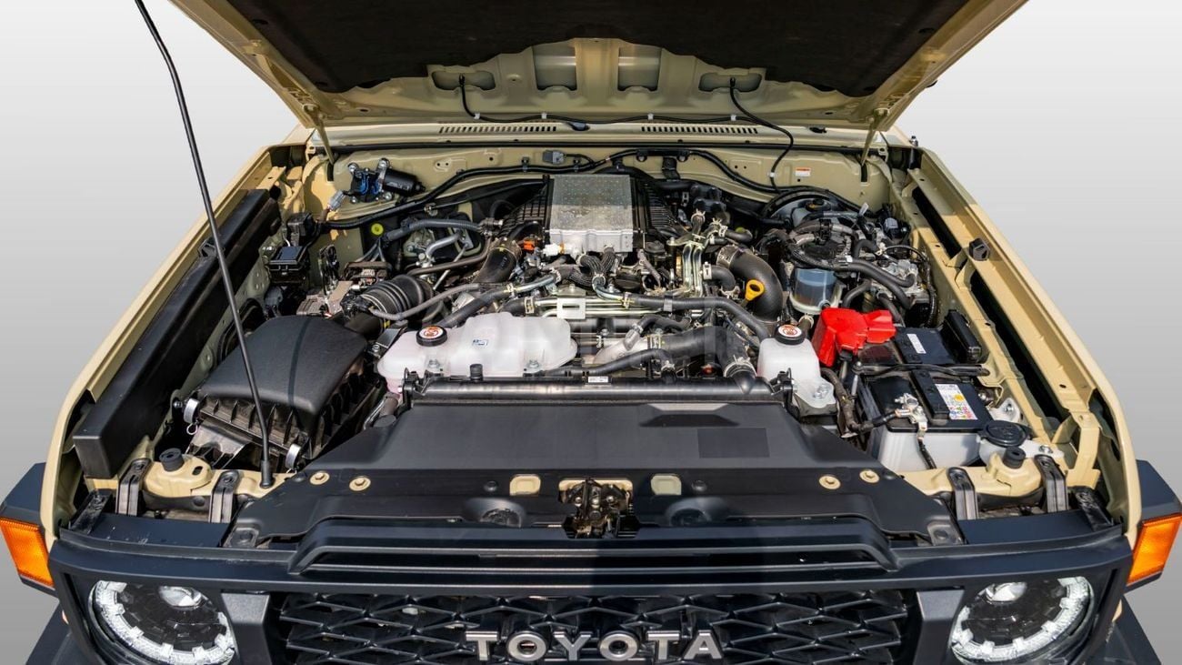 Toyota Land Cruiser Pickup 70 TOYOTA LAND CRUISER | 2-YEAR WARRANTY + SERVICE AVAILABLE | IN-HOUSE FINANCING | 0% DOWNPA