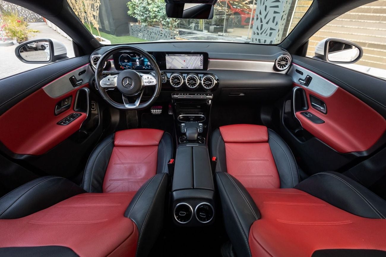 Mercedes Benz CLA250 4MATIC Mercedes-Benz CLA 250 2021 GCC specs for 1,876.00 AED monthly