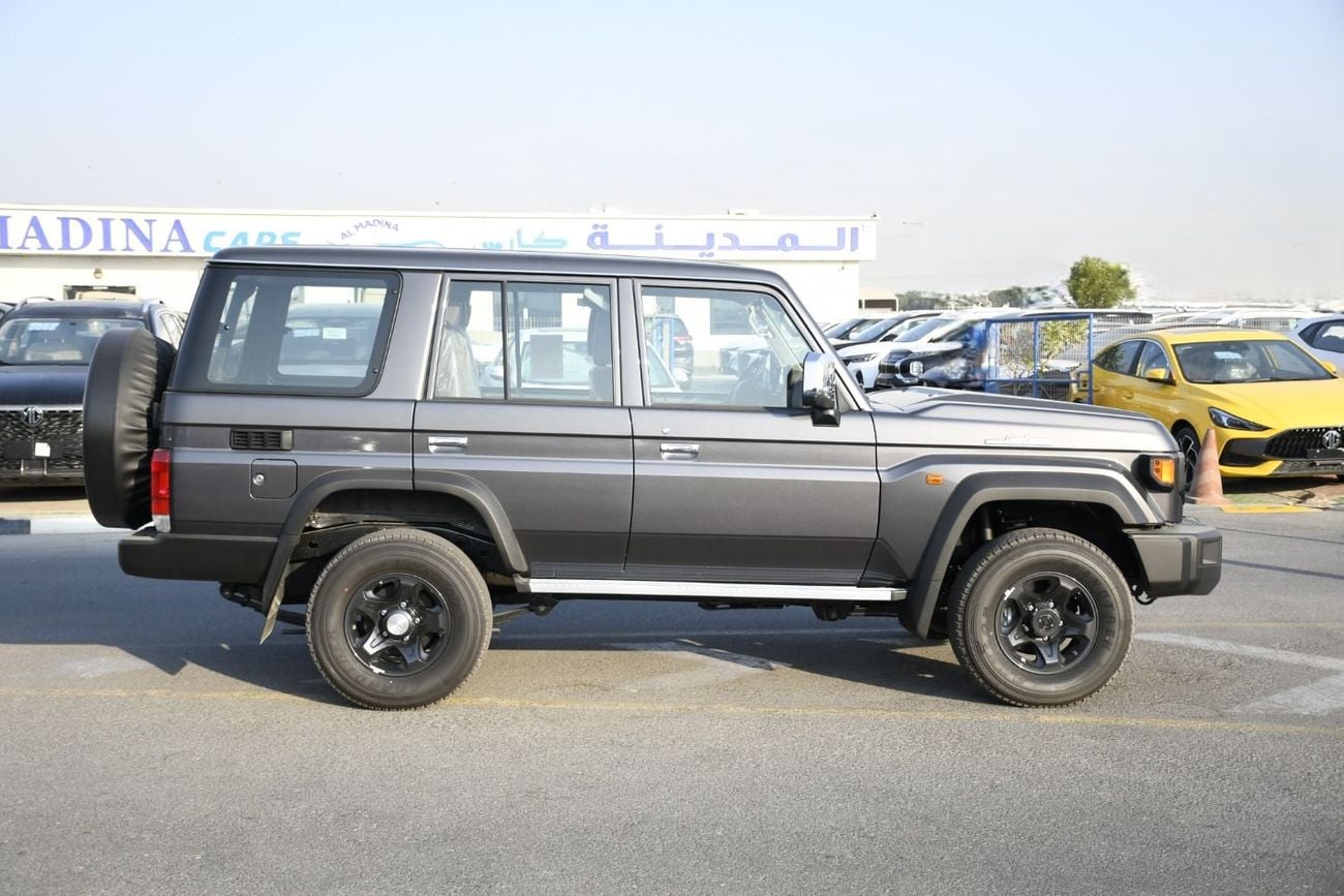 Toyota Land Cruiser 70 LC76 LX 2026 Toyota Land Cruiser 76 Series 4.0L Automatic Petrol full option