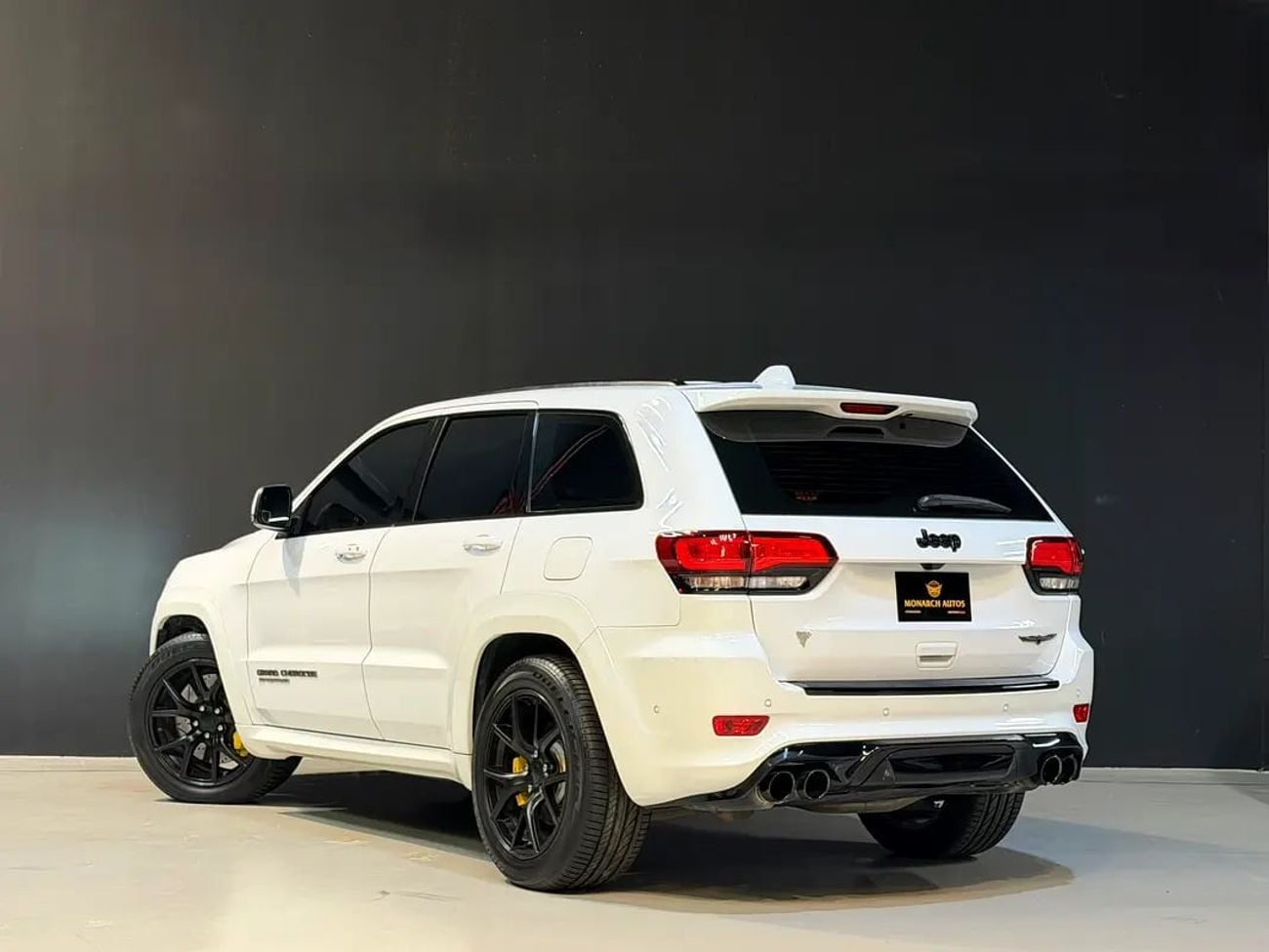 جيب جراند شيروكي TRACKHAWK | GCC Specs | Pristine Condition