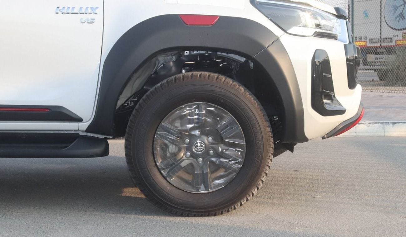 Toyota Hilux ADVENTURE 4.0L Petrol 4WD 6A/T. For Export