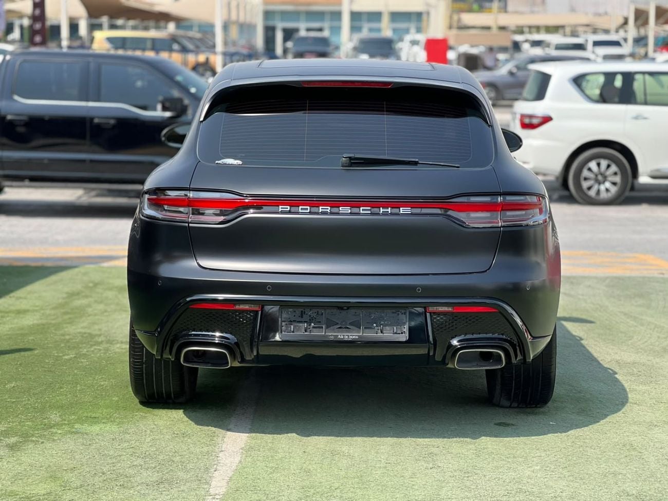 Porsche Macan STANDARD PORSCHE MACAN 2022.ENGINE 2.0L TWINTURBO 4.