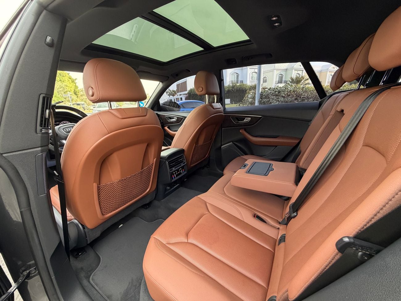 أودي Q8 Audi Q8 S-Line Black Badge V6 turbo