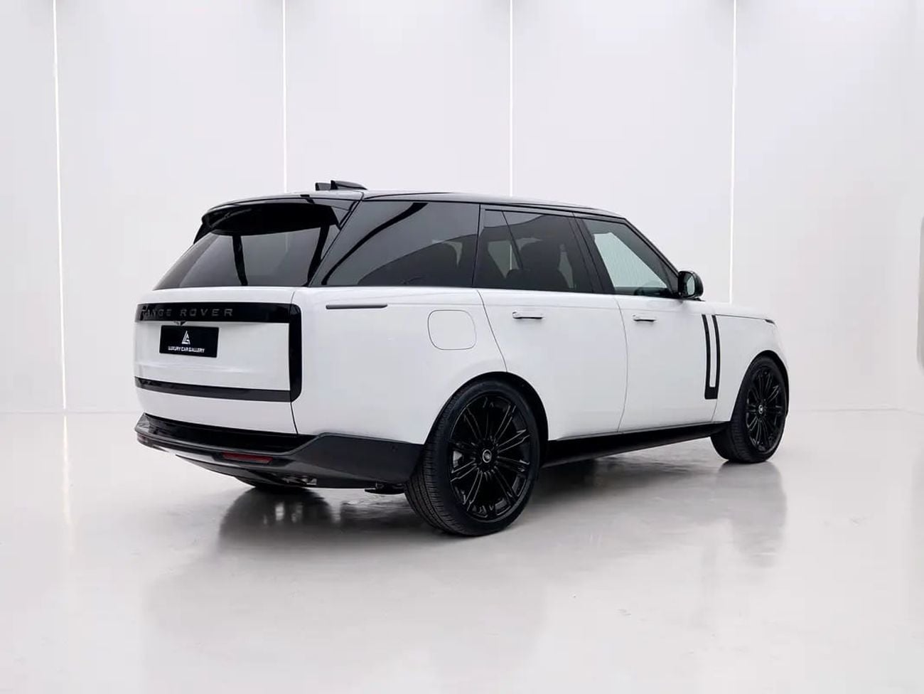 Land Rover Range Rover SE BRAND SE P530 | Canadian Specs | 347 KM