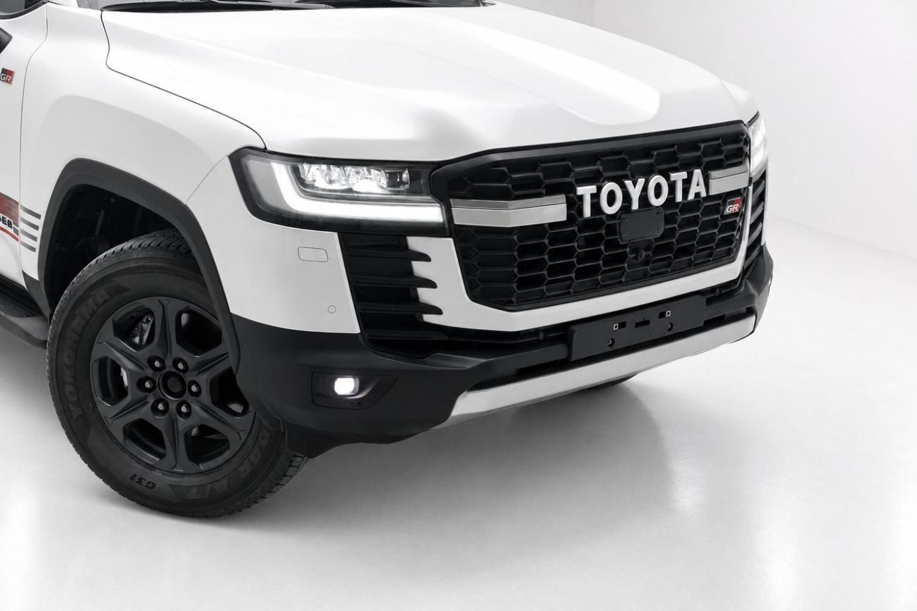 Toyota Land Cruiser GR SPORT 3.5L - Precious White Pearl Inside Black & Red | Export Only