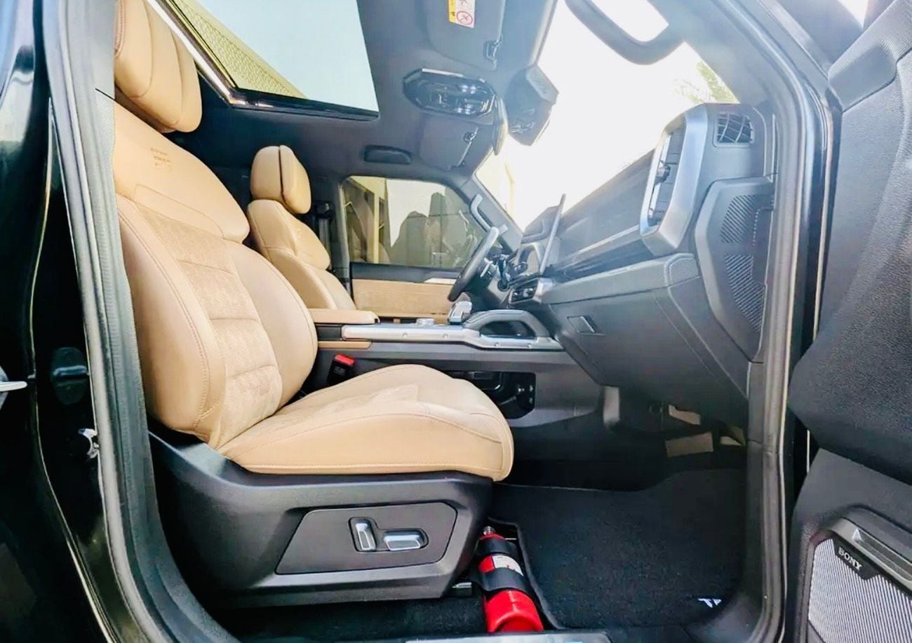 جيتور T2 2.5 L 4 cylinder petrol Automatic Gear 5 doors