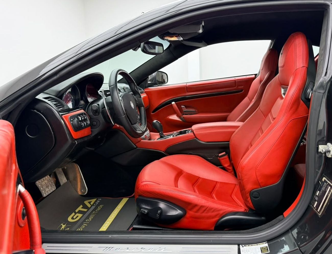 مازيراتي جران توريزمو سبورت 2013 Maserati GranTurismo Sport, Maserati Service Contract+Full Service History, GCC Specs.