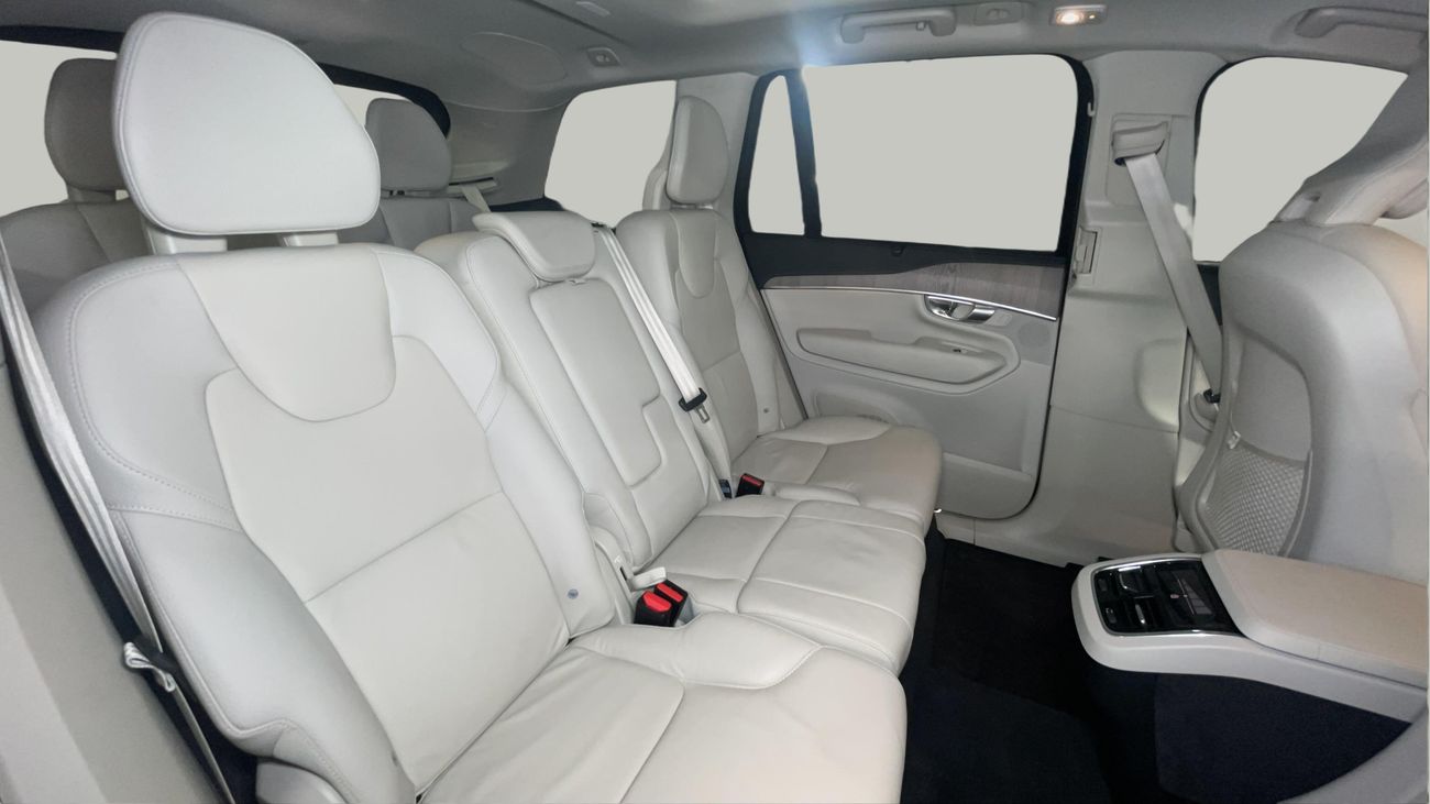 فولفو XC 90 بلس برايت كارس24 هي سوق ضخم للسيارات المستعملة موثوق ومضمون ٪كارس24 هي سوق ضخم للسيارات المستعملة موثوق ومضمون