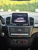 Mercedes Benz GLS500 STANDARD 2018 Mercedes-Benz GLS 550 - American Specs - Excellent Condition