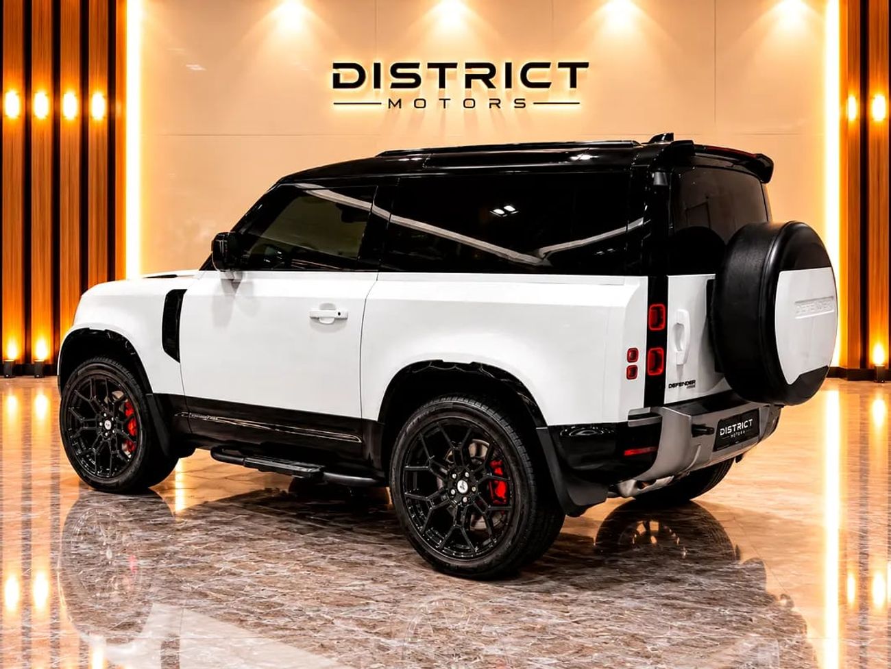 Land Rover Defender 90 SE P400 GCC Specs