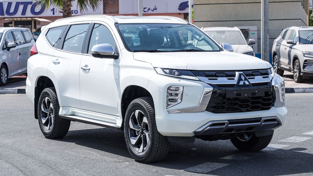 ميتسوبيشي مونتيرو سبورت GLS PREMIUM جديدة تمامًا – محرك بنزين سعة 3.0 لتر، دفع رباعي، ناقل حركة أوتوماتيكي – H61 – موديل 2026 (خليجي) –