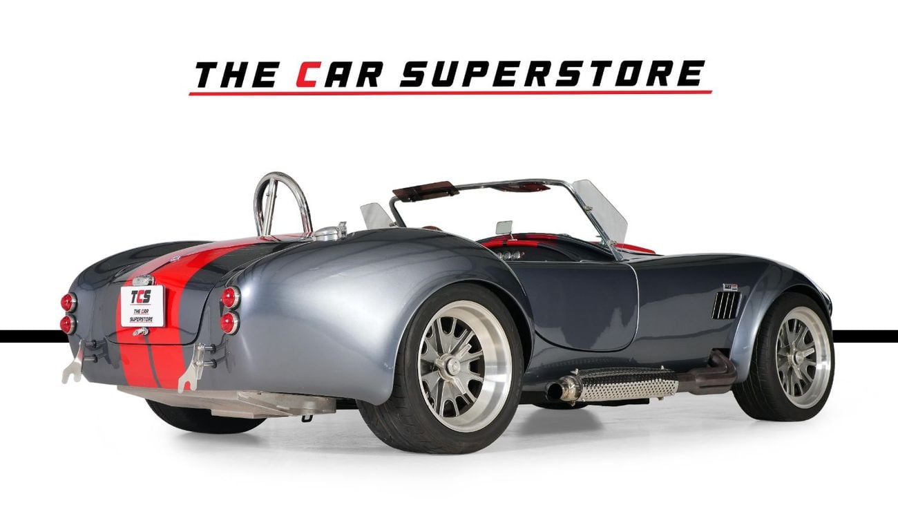 فورد شيلبي كوبرا Ford Performance-V8-Side Exhaust-Collectors Car
