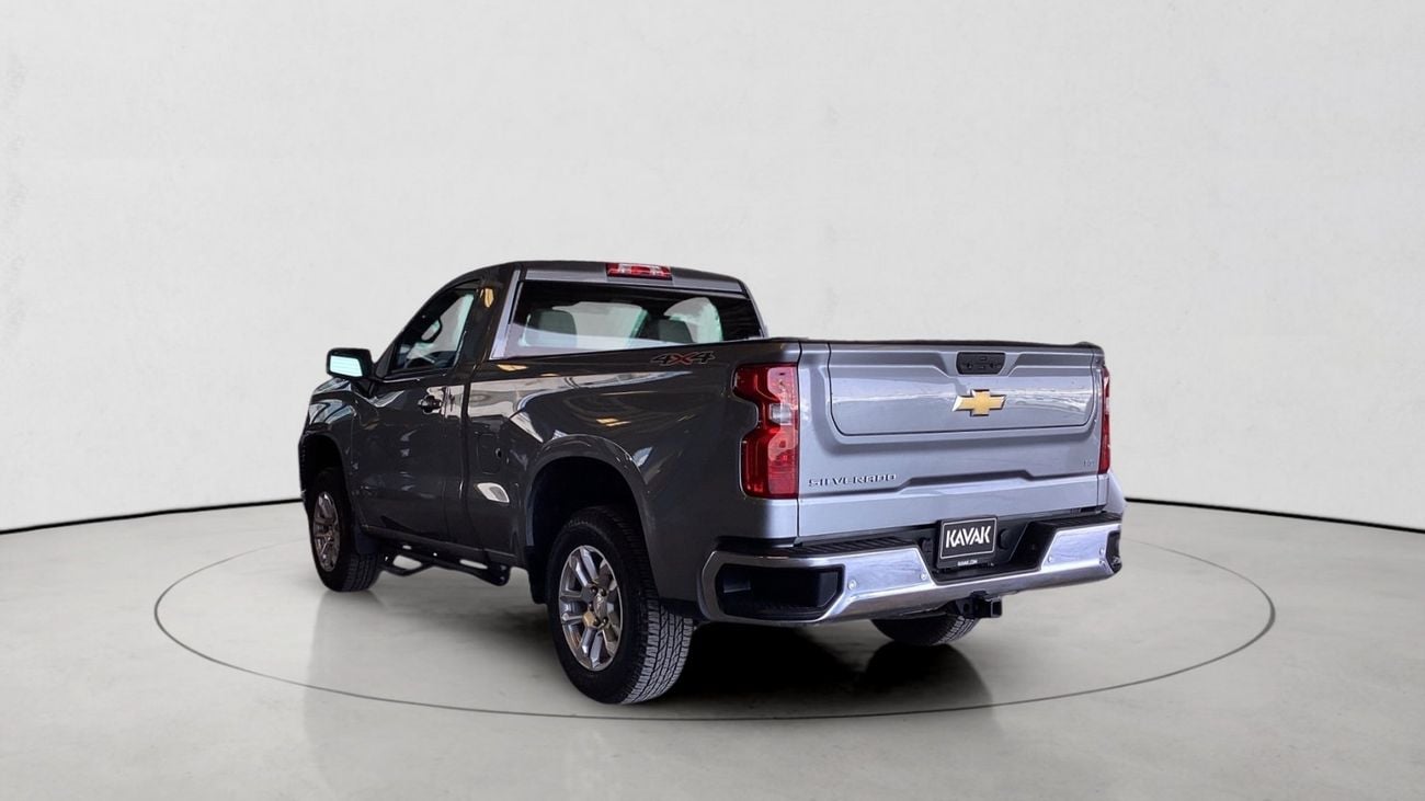 شيفروليه سيلفارادو 1500 REG/CAB 1LT | شامل الضمان | 0 ﺪﻔﻋﺓ ﺃﻮﻟﻯ