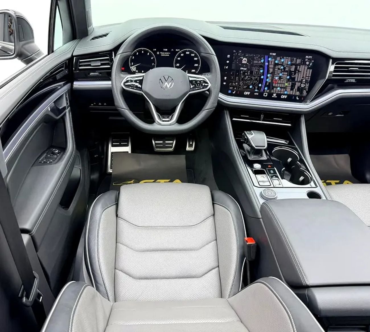 Volkswagen Touareg R-Line, VW Warranty + Service Pack, Full VW Service History, GCC