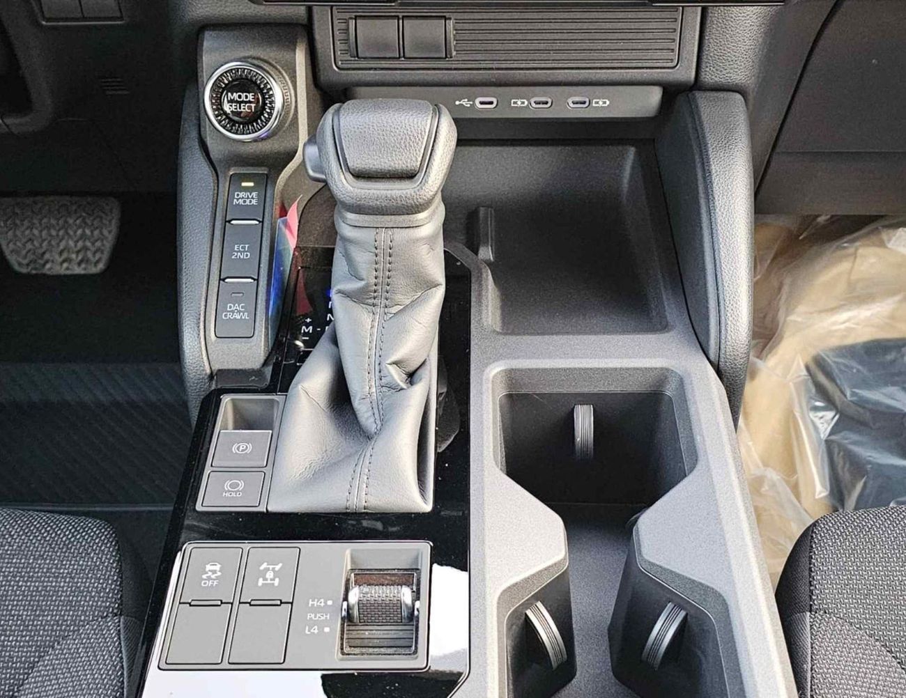 Toyota Prado TURBO ALL ROUNDER || 2.4L PETROL V4 | SUNROOF | DIFF-LOCK | RR CAMERA | ALLOY WHEELS | SQUARE LIGHTS