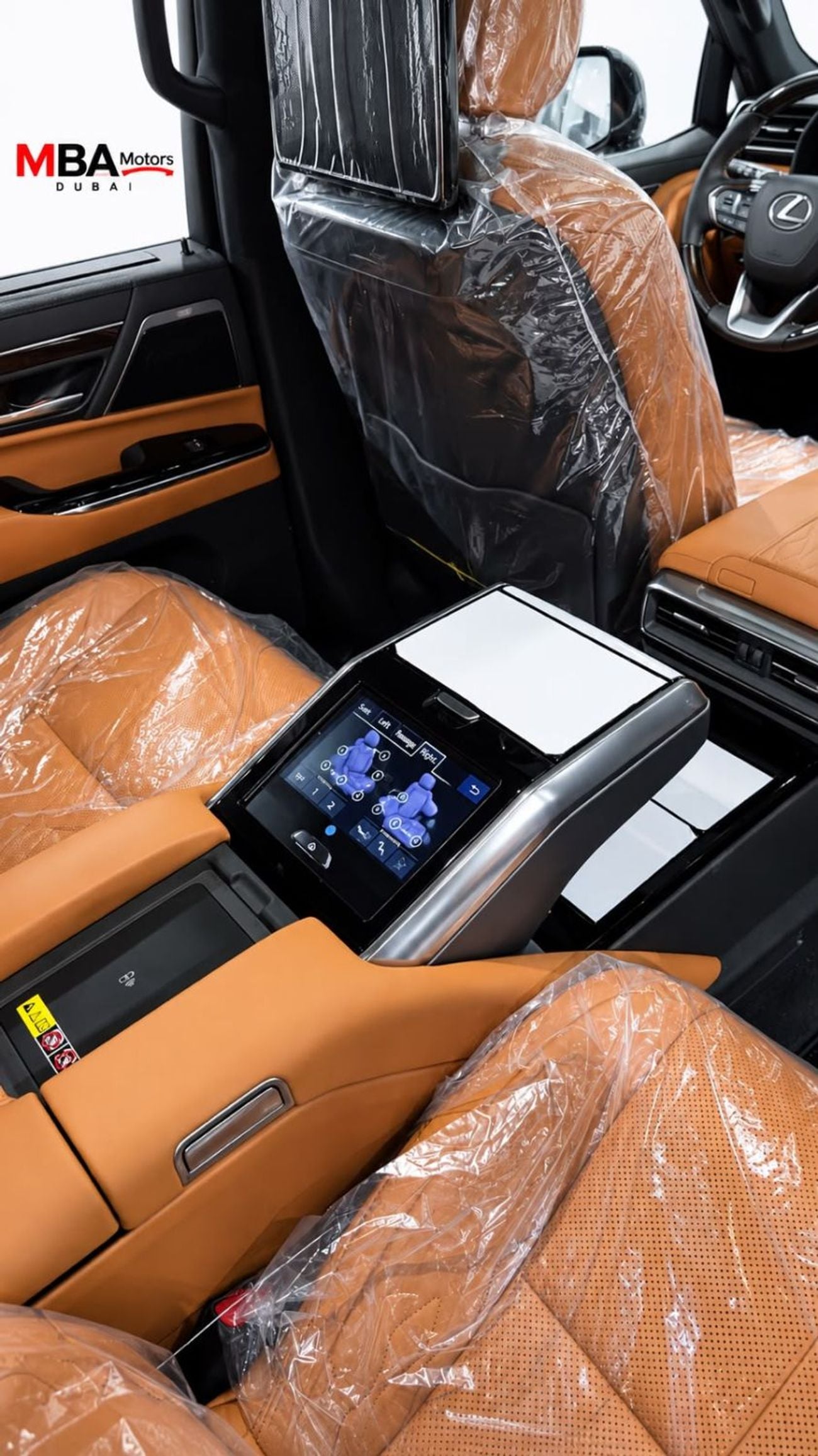 لكزس LX 700h VIP