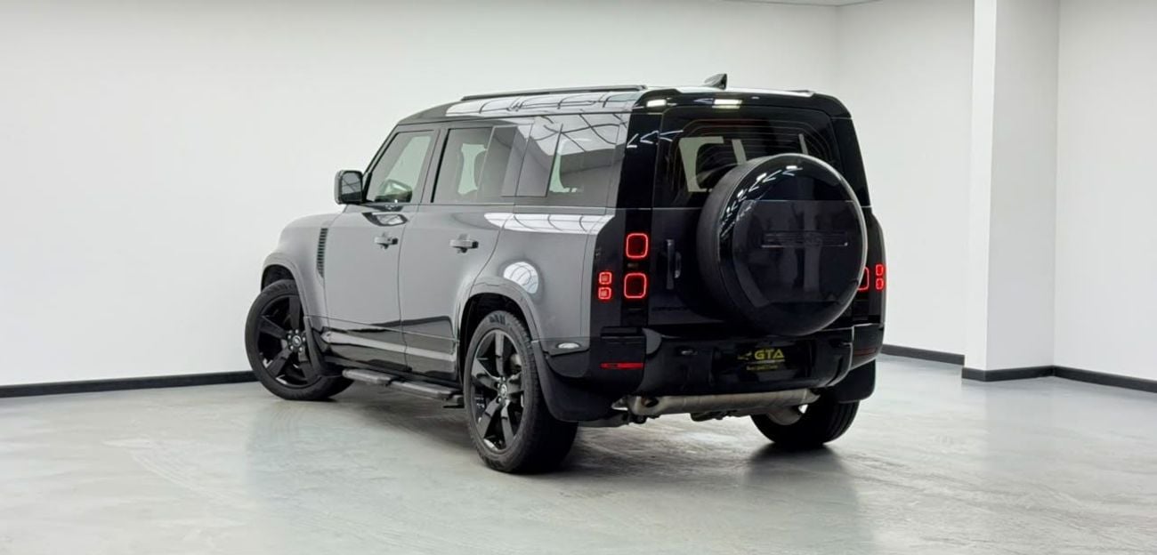 Land Rover Defender 110 X-DYNAMIC HSE P400 2025 Land Rover Defender X Dynamic 110 HSE P400, 2030 LR Warranty, Full LR Service History, GCC