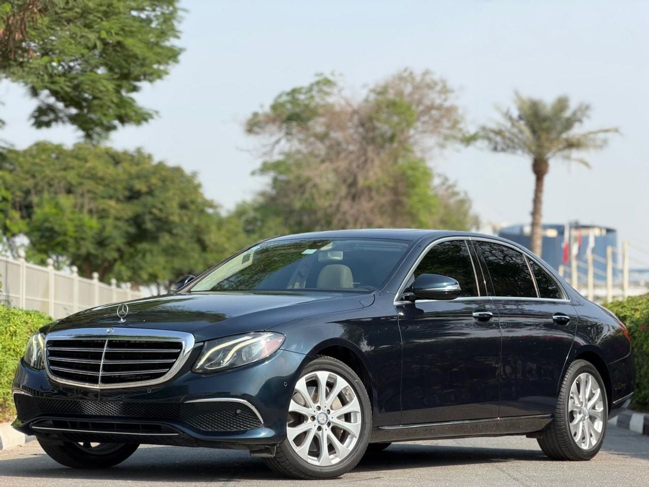Mercedes Benz E300 AMG Mercedes E300 US 2017 Full option No Accident clean title