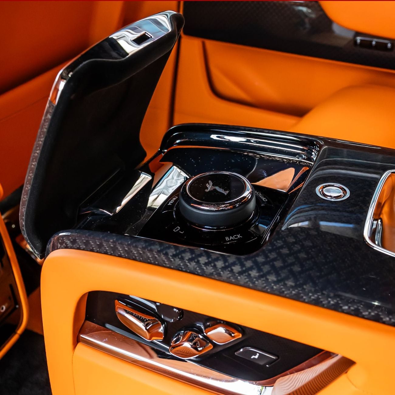 Rolls Royce Cullinan BLACK BADGE