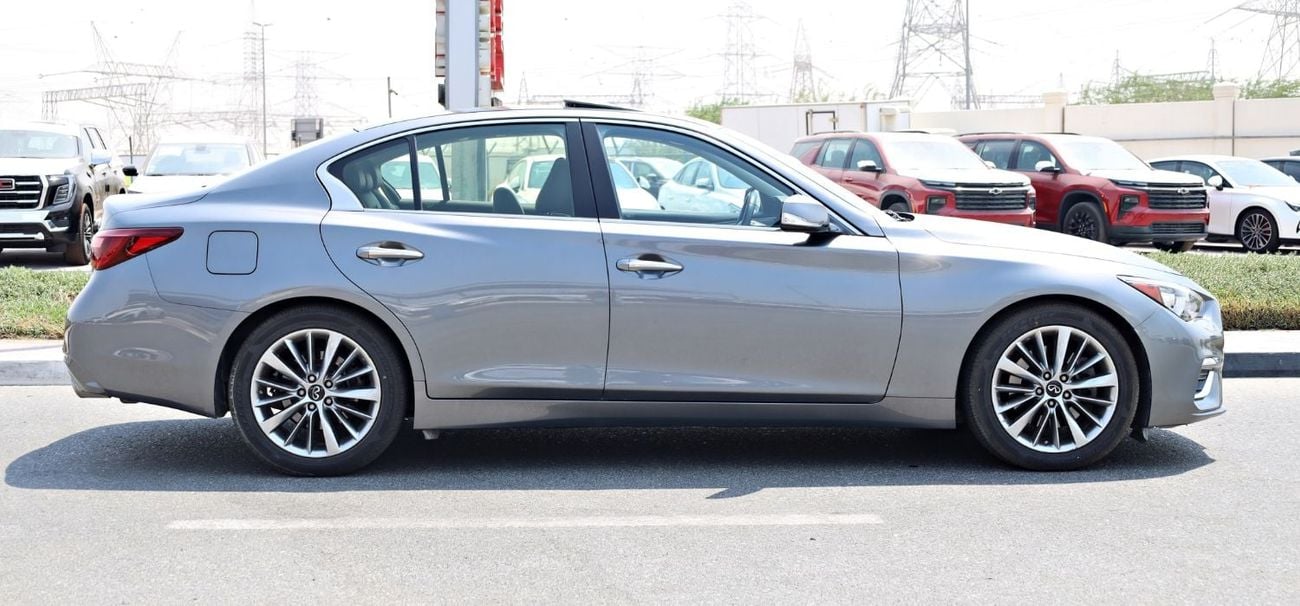 إنفينيتي Q50 LUXE