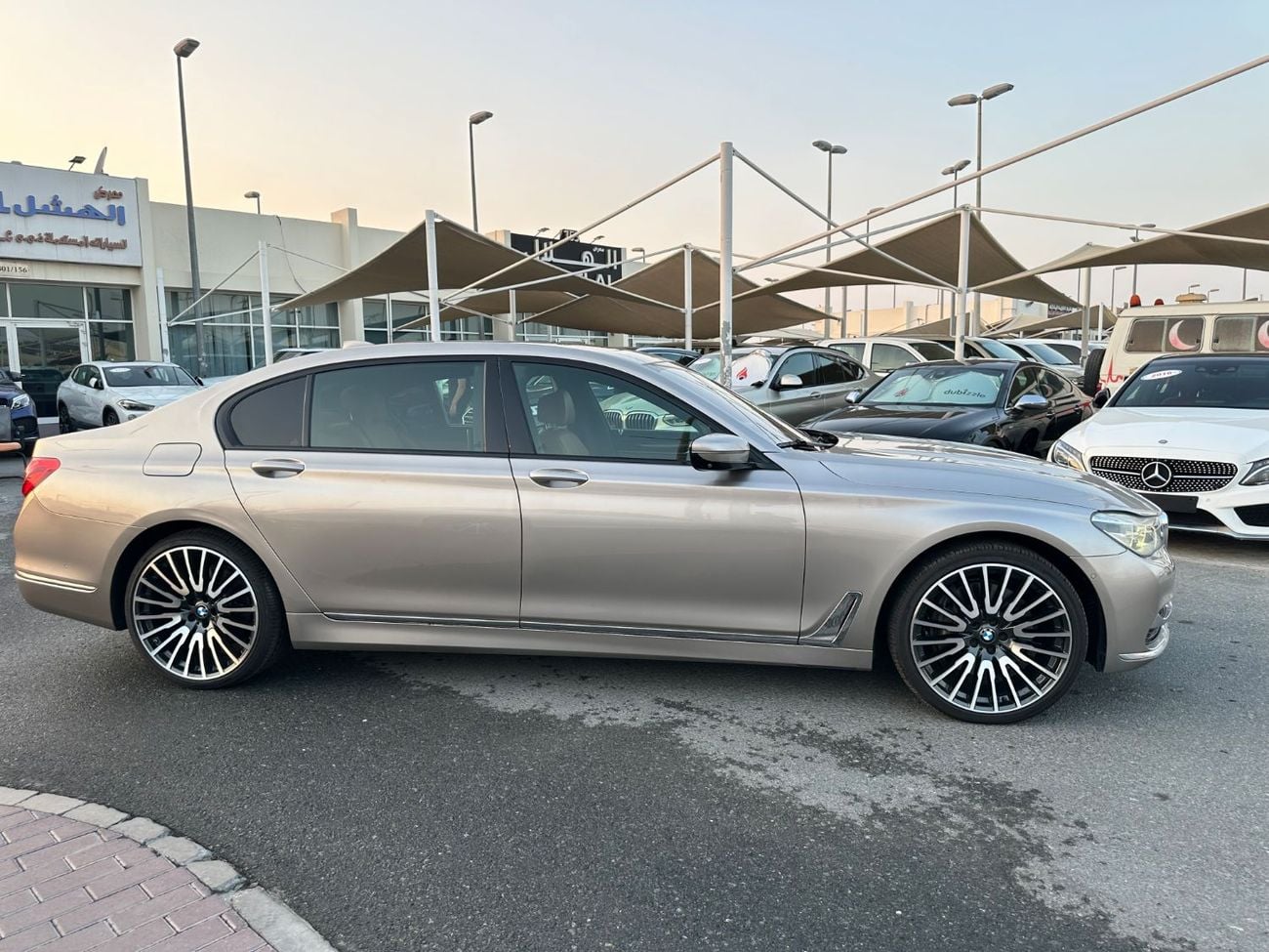 BMW 750Li XDRIVE LUXURY