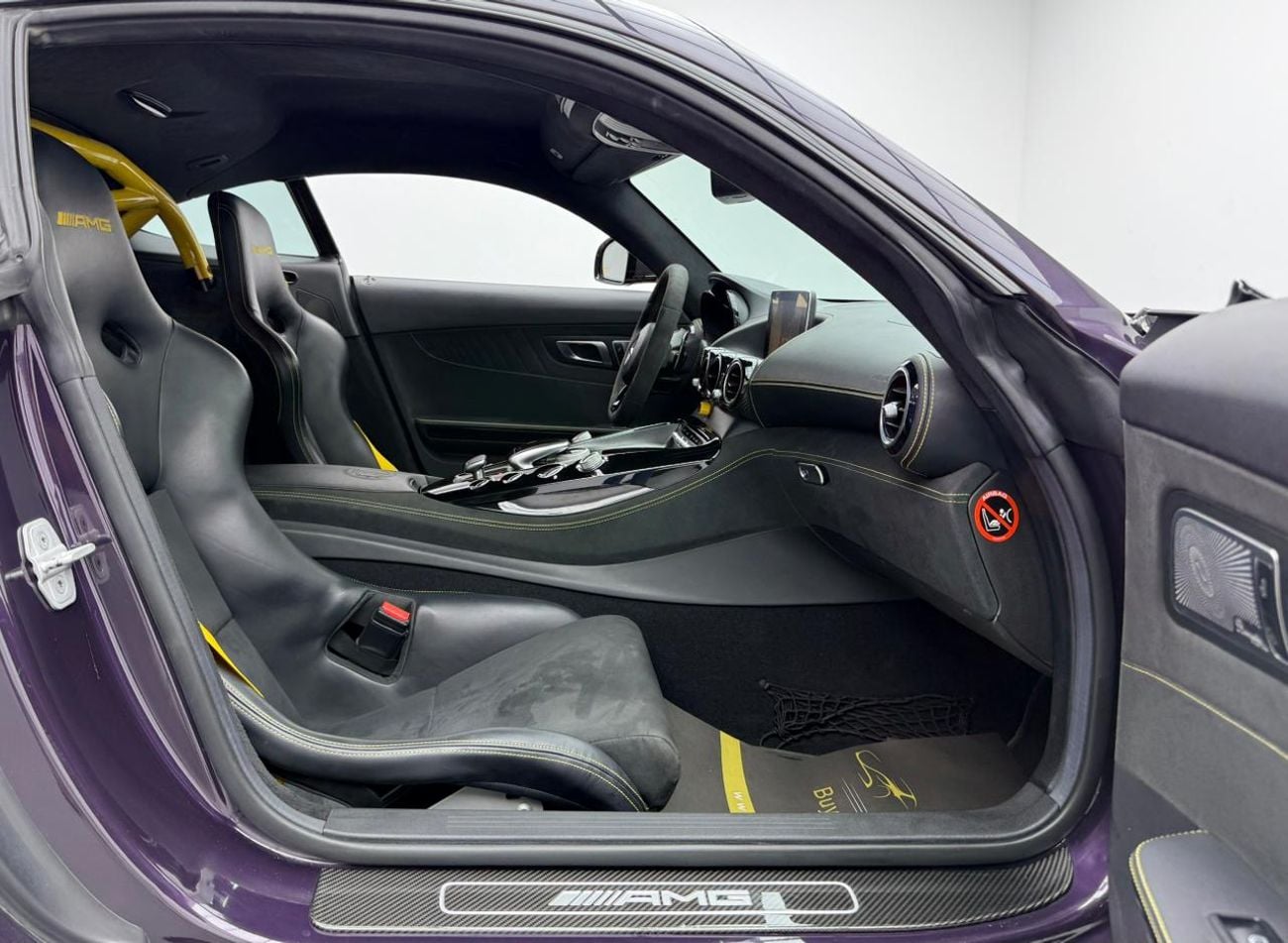 Mercedes Benz AMG GT R 2018 Mercedes AMG GT R AMG Coupe, Full Service History, Stage 2 Tuned, Excellent Condition, GCC