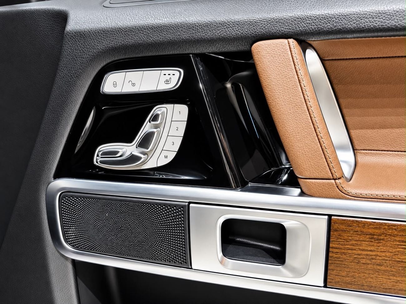 Mercedes Benz G500 STANDARD