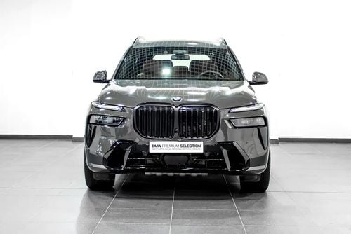 BMW X7 xDrive40i Luxury M Sport Package 7 Seats