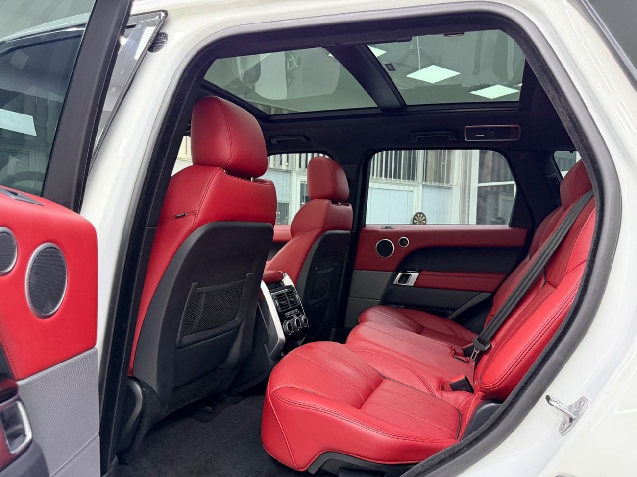 Land Rover Range Rover Sport HSE DYNAMIC GCC.. Dynamic .. V6 .. Perfect Condition