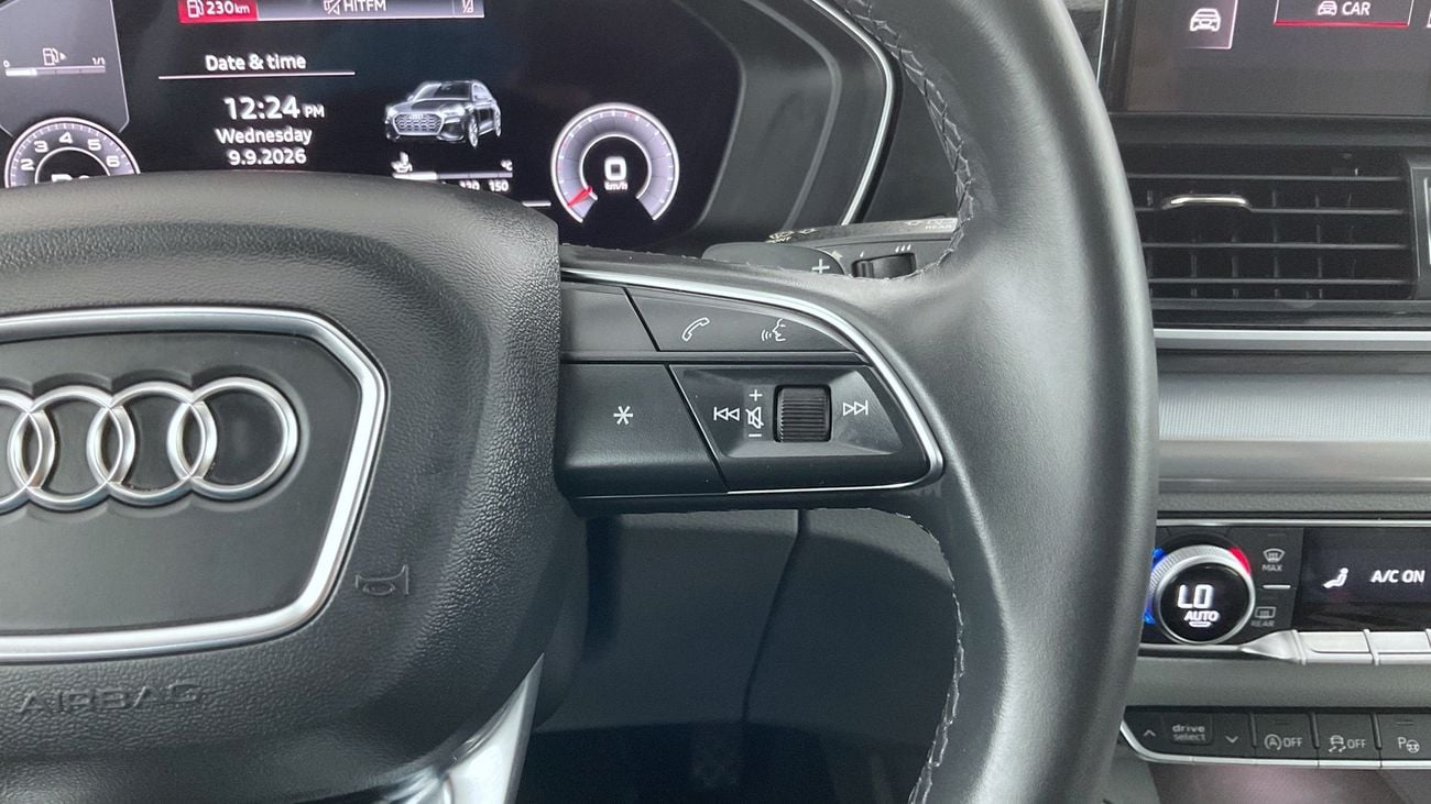 Audi Q5 45 TFSI ADVANCED | Guaranteed Warranty | 0 Down Payment