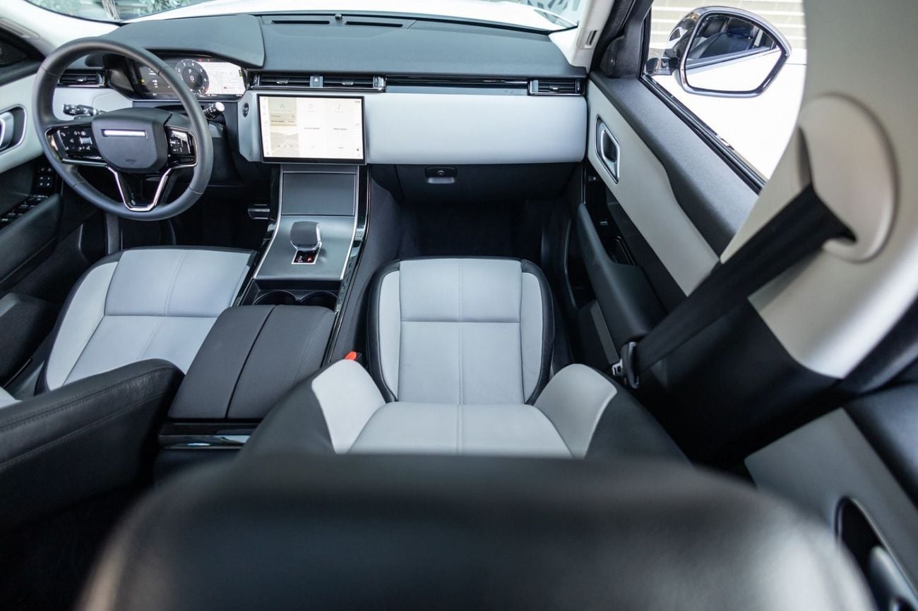 Land Rover Range Rover Velar P250 Dynamic SE Range Rover Velar P250 Dynamic SE 2025 GCC | Agency Warranty | Service Contract