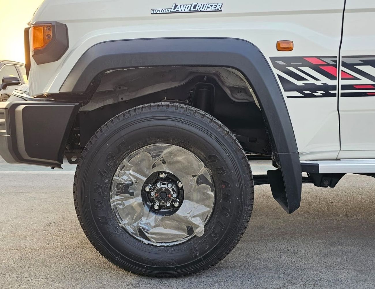 Toyota Land Cruiser 70 LC76 LXA HARDTOP LC76 LXA 5 DOOR || 4.0L PETROL M/T | REAR CAMERA | PWR WINDOWS | SNORKEL (CODE # 76MM)