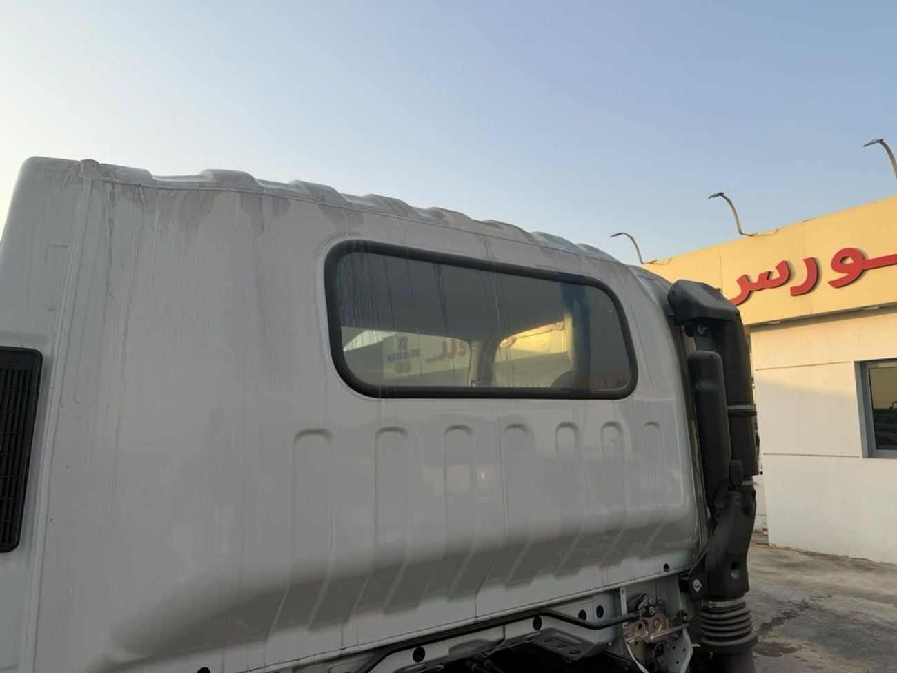 Isuzu NPR STANDARD