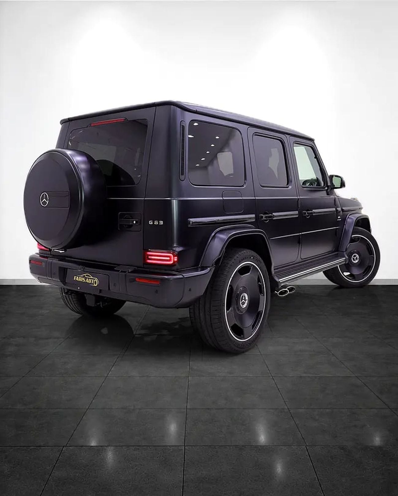 Mercedes Benz G63 AMG G63 MANUFAKTUR EDITION + CARBON INTERIOR + 5 YEARS DEALER WARRANTY + SERVICE CONTRACT