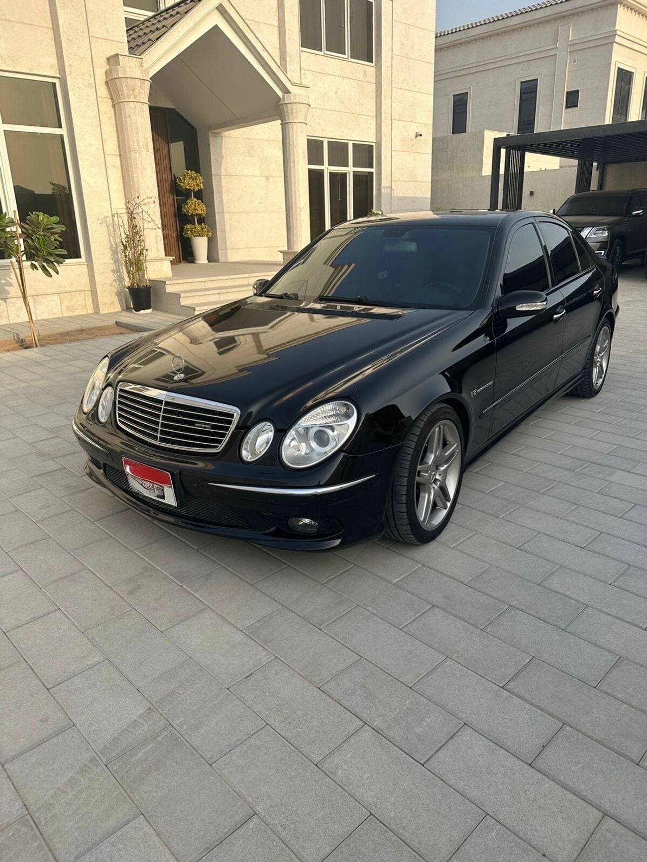 Mercedes Benz E55 AMG STANDARD