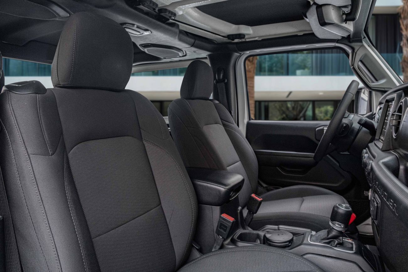 جيب رانجلر SPORT Wrangler Sport 2DR | 2,448 P.M | 0% Downpayment | WARRANTY