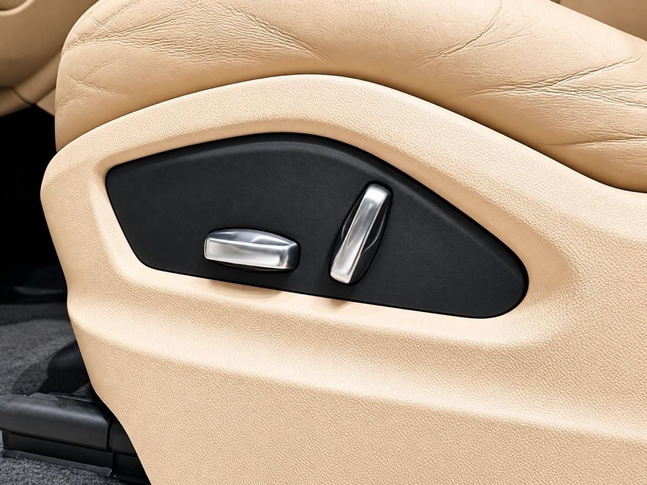 Porsche Cayenne STANDARD